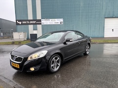 Volvo C70 Convertible - 2.0D Momentum Automaat 136 PK. Unieke auto Nieuwstaat Distributieriem vervangen bij 153.00