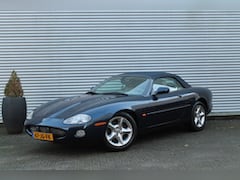 Jaguar XK8 - 4.0 V8 Convertible