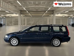 Volvo V70 - 2.4 Comfort Line Dealer onderhouden, distributie vervangen, garantie+ rijklaar