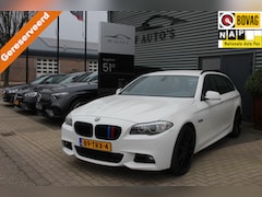 BMW 5-serie Touring - 528i High Exe Automaat NL Auto M-Sport Xenon Sportstoelen Navi ECC PDC Cruise Tel Bluetoot