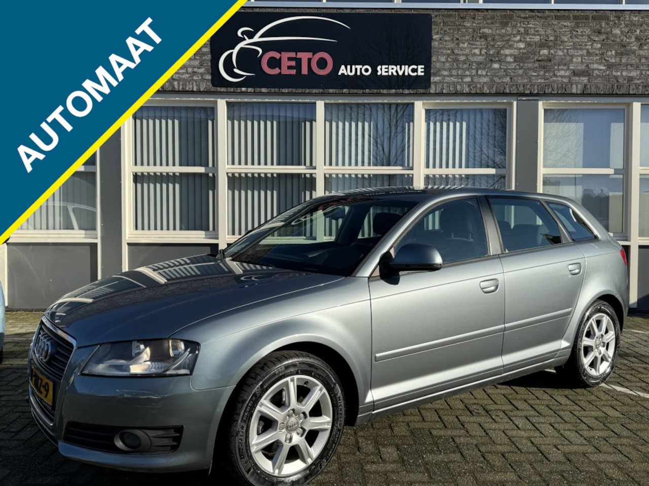 Audi A3 Sportback - 1.6 Ambiente PL AUTOMAAT - AutoWereld.nl