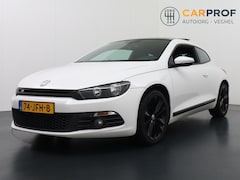 Volkswagen Scirocco - 1.4 TSI Highline Plus 2e Eigenaar Panoramadak NL Auto NAP