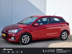 Hyundai i20 - 1.2 HP Comfort / Navigatie via Android Auto/Apple Carplay / Camera / Stoelverwarming / Stu