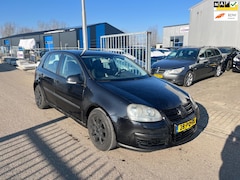 Volkswagen Golf - 1.6 FSI Trendline l Export / handel l Automaat