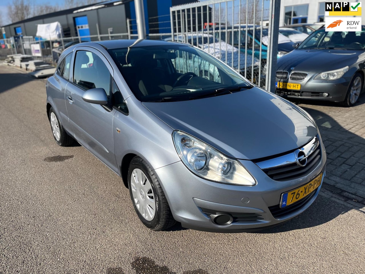 Opel Corsa - 1.4-16V Business 1.4-16V Business - AutoWereld.nl