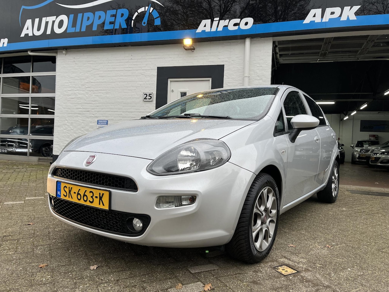 Fiat Punto Evo - 0.9 TwinAir Sempre /42674 NAP/CC/ All seasdon banden/Lm velgen - AutoWereld.nl