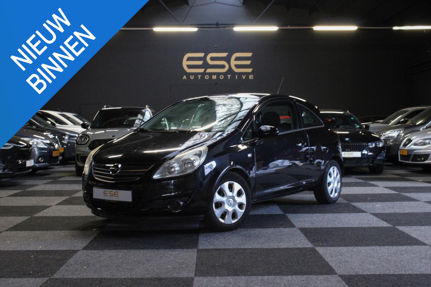 Opel Corsa - 1.2-16V Selection | Airco - AutoWereld.nl