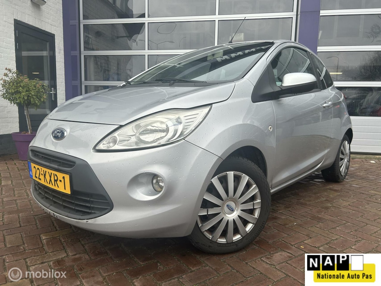 Ford Ka - 1.2 Cool&Sound * AIRCO * STUURBEKRACHTIGING * - AutoWereld.nl