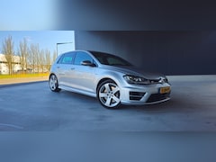 Volkswagen Golf - 2.0 TSI R 4MOTION