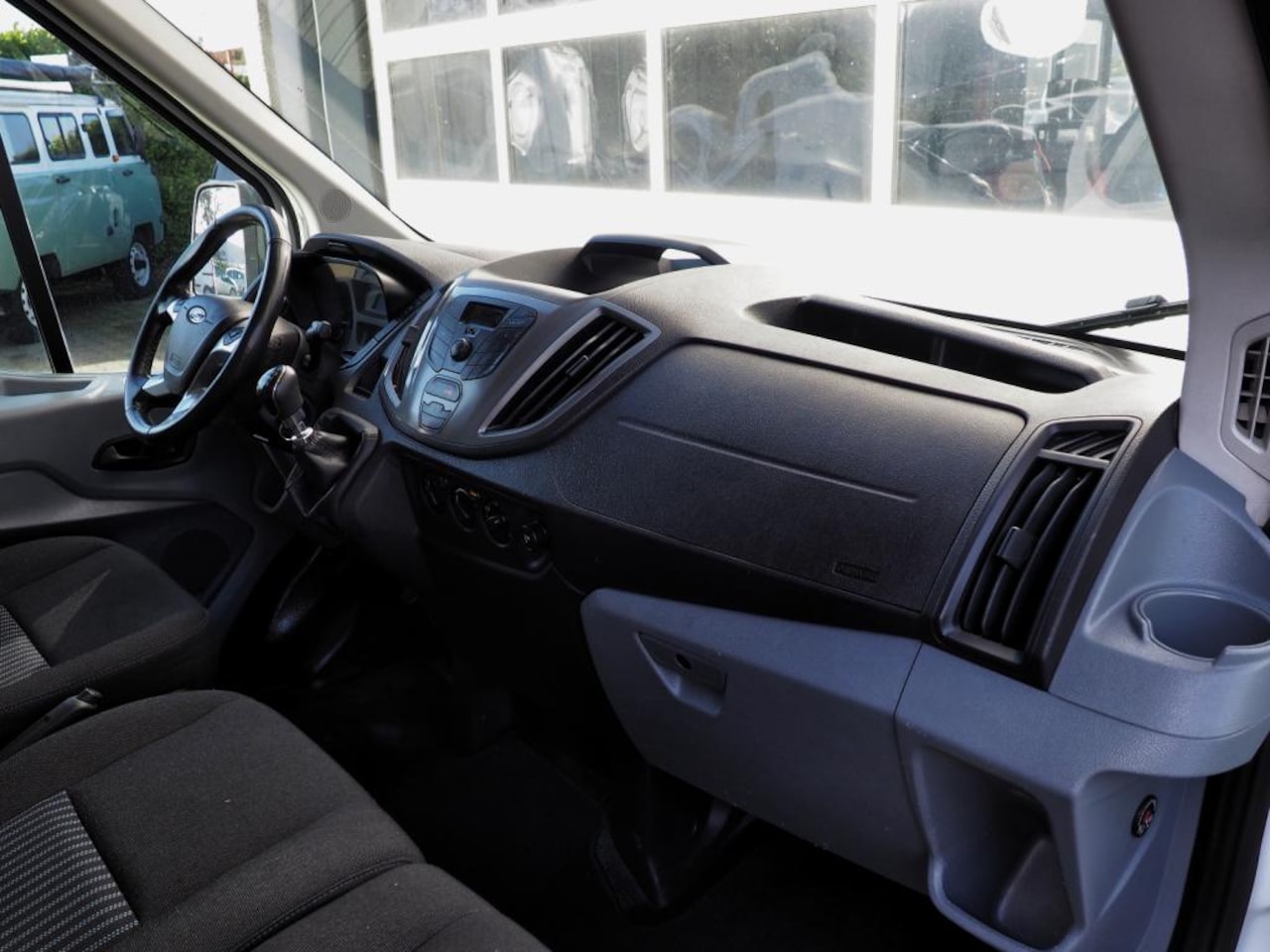 Ford Transit - 2.0 TDCI L3H2 Trend AIRCO CRUISE PARKEER S. TREKHAAK