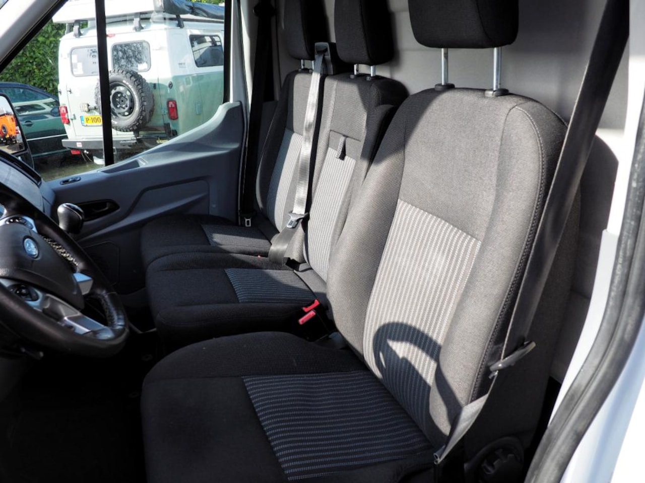 Ford Transit - 2.0 TDCI L3H2 Trend AIRCO CRUISE PARKEER S. TREKHAAK