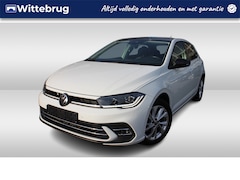 Volkswagen Polo - 1.0 TSI Style DSG Automaat Navigatie / Parkeersensoren / IQ LED / Digitaal dashboard / Cam