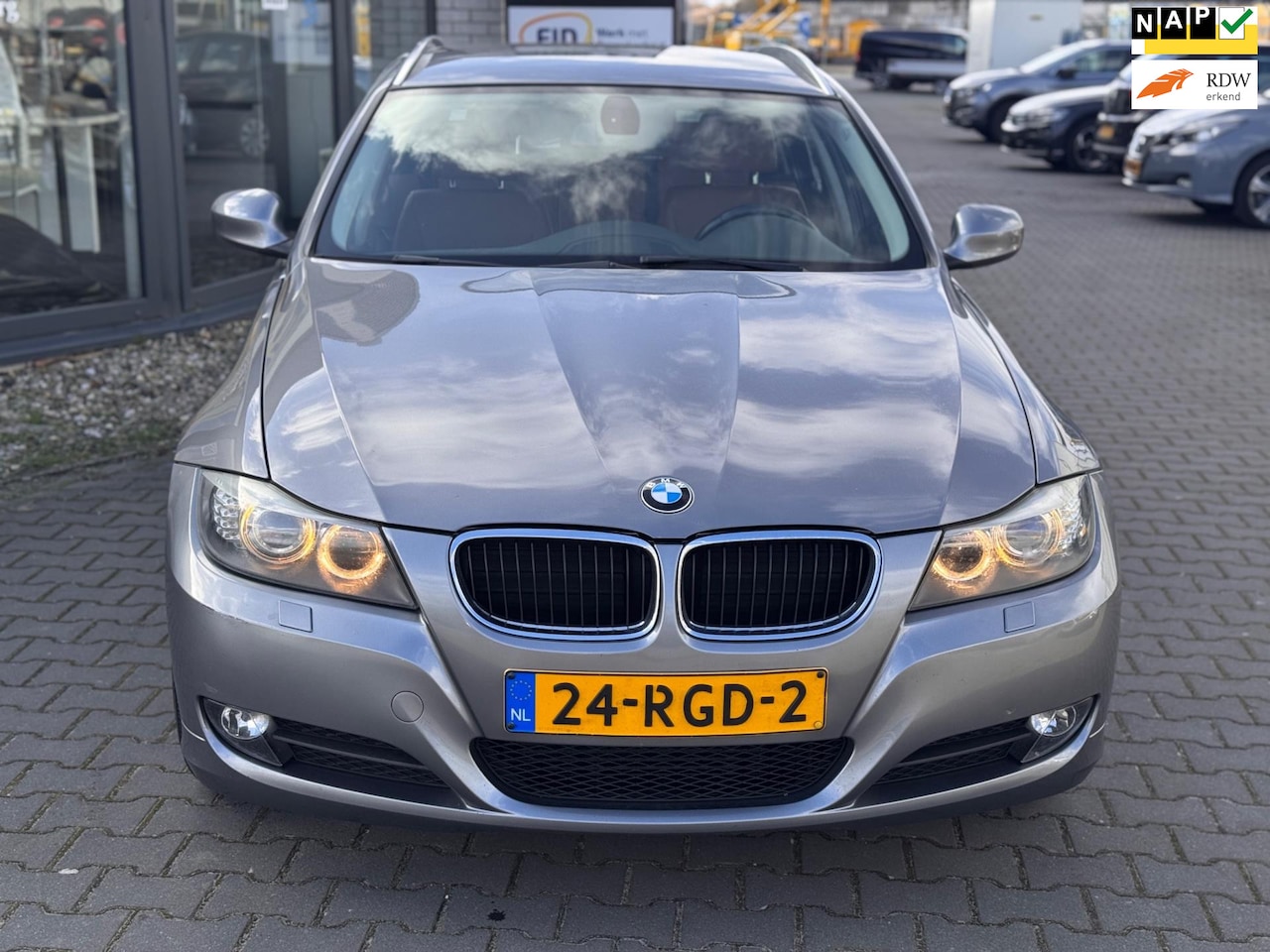 BMW 3-serie Touring - 320d Efficient Dynamics Edition Luxury Line 320d Efficient Dynamics Edition Luxury Line - AutoWereld.nl