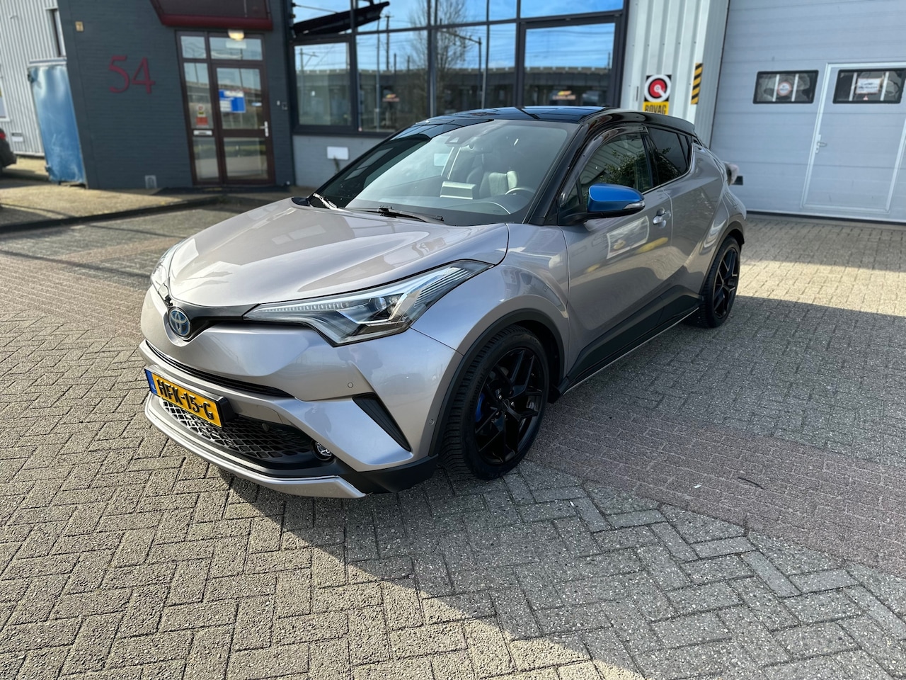 Toyota C-HR - 1.8 Hybrid Excutive ,Vol Optie - AutoWereld.nl