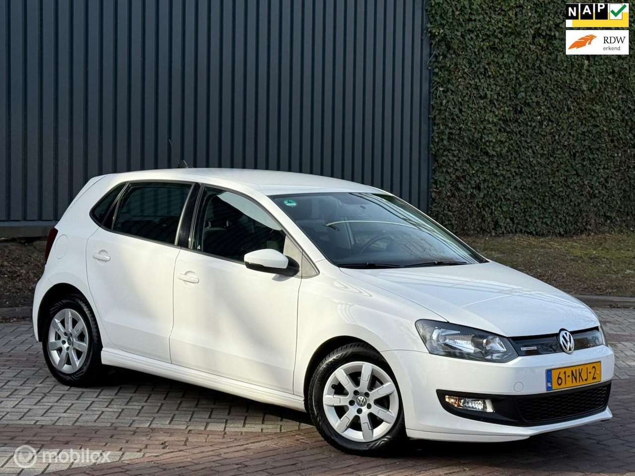 Volkswagen Polo - 1.2 TDI 1e Eignr/Airco/Nav/Cruis/BT/Nap/Boek - AutoWereld.nl