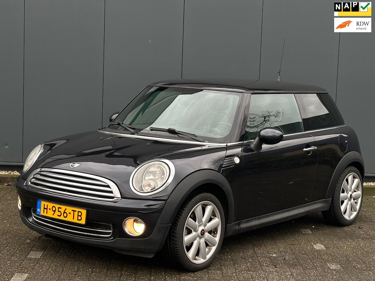 MINI Cooper - Mini 1.6 | Leer | Clima | Netjes - AutoWereld.nl