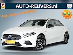 Mercedes-Benz A-klasse - 250 e AMG Line / Navi / Carplay / DAB / LED