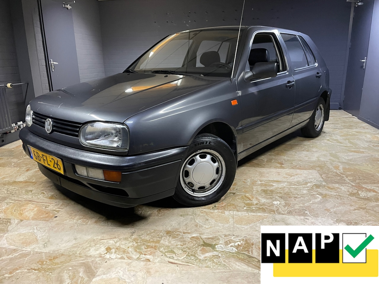 Volkswagen Golf - 1.8 CL 1.8 CL - AutoWereld.nl