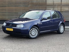 Volkswagen Golf - 1.8-20V Highline