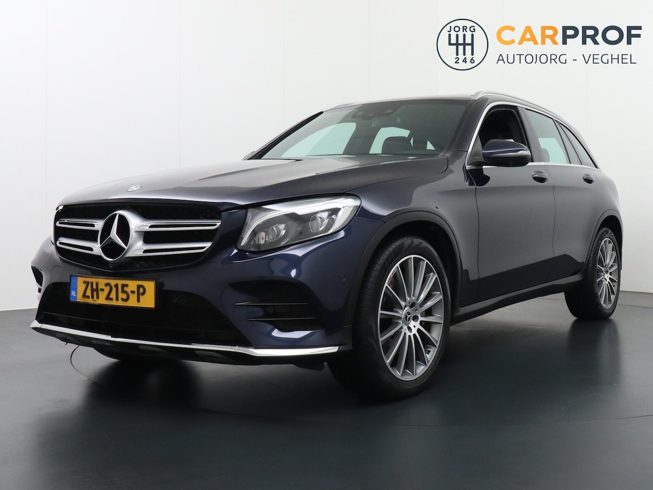 Mercedes-Benz GLC-klasse - 250 4MATIC Premium Plus AMG Styling Panoramadak 360 Camera Memory 1e Eigenaar Dealer onder - AutoWereld.nl