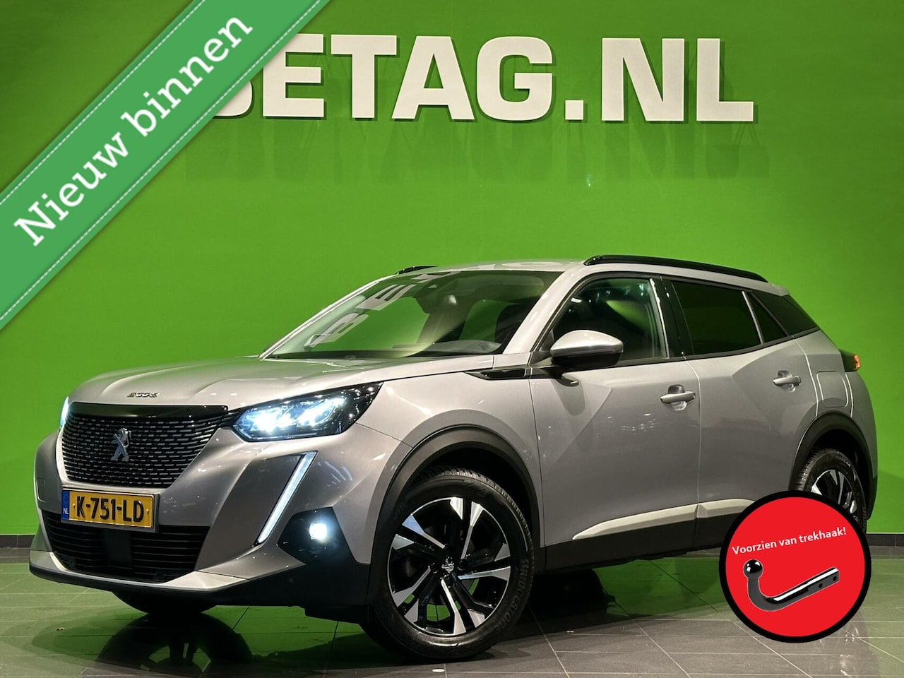 Peugeot 2008 - 1.2 Blue Lease Allure | Trekhaak! | Navi | Camera| - AutoWereld.nl