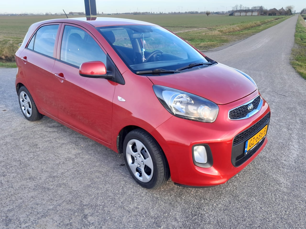 Kia Picanto - 1.0 CVVT ComfortLine - AutoWereld.nl