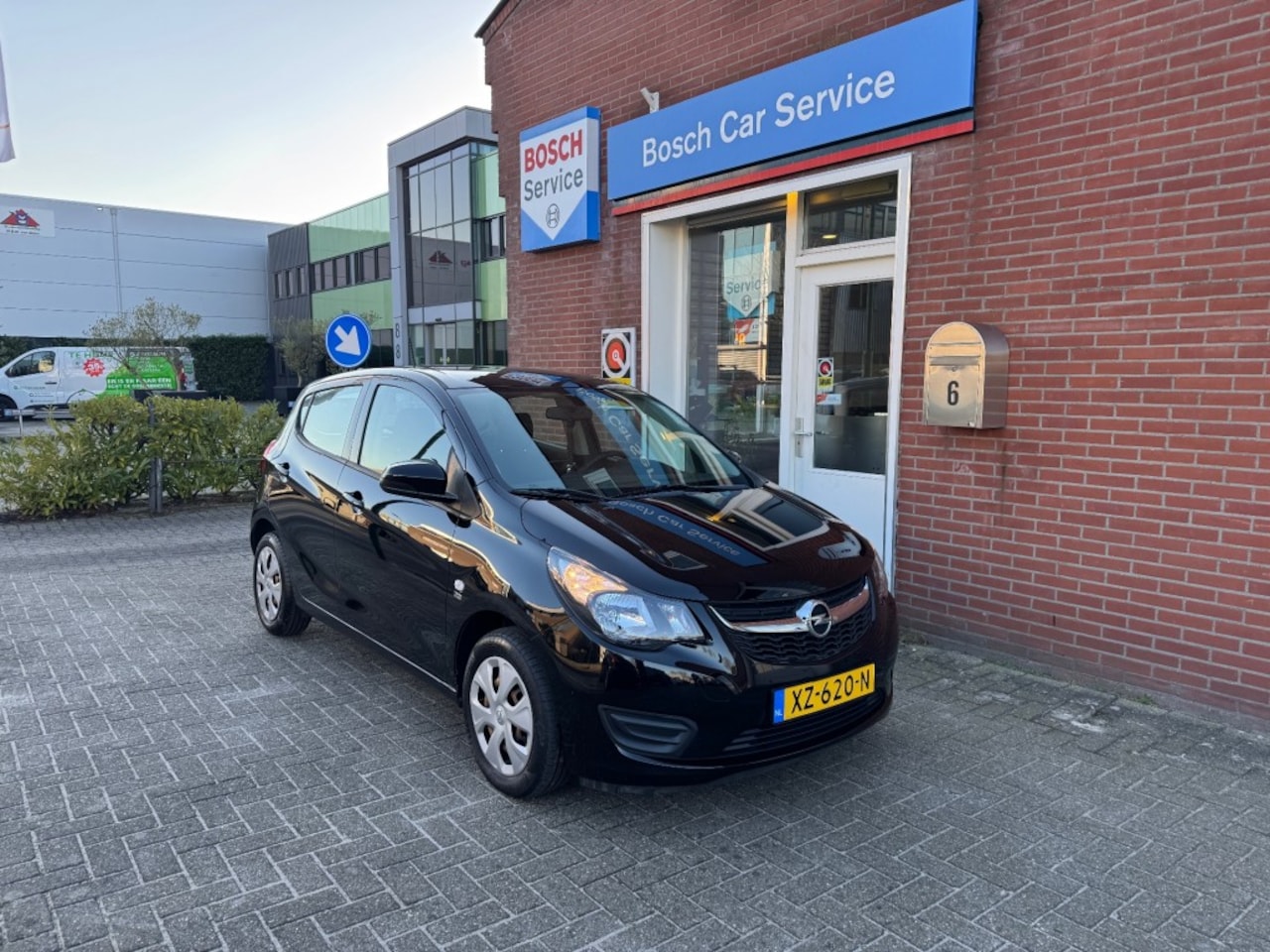 Opel Karl - 1.0 ecoFLEX 120 Jaar Edition 1.0 ecoFLEX 120 Jaar Edition, bluetooth, cruise - AutoWereld.nl