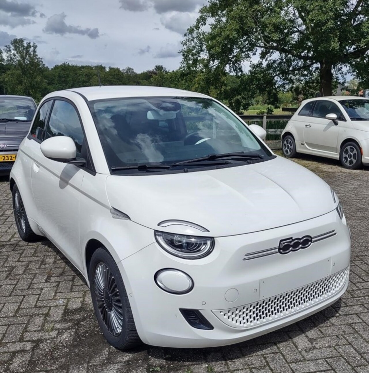 Fiat 500 - E-42KW- Camera-Lane assist-Carplay -meer... - AutoWereld.nl