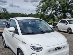 Fiat 500 - E-42KW- Camera-Lane assist-Carplay -meer