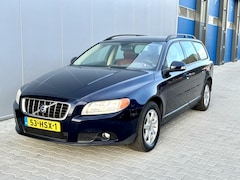 Volvo V70 - 2.0F Momentum | NAP | Nieuwe apk | Rijdt goed