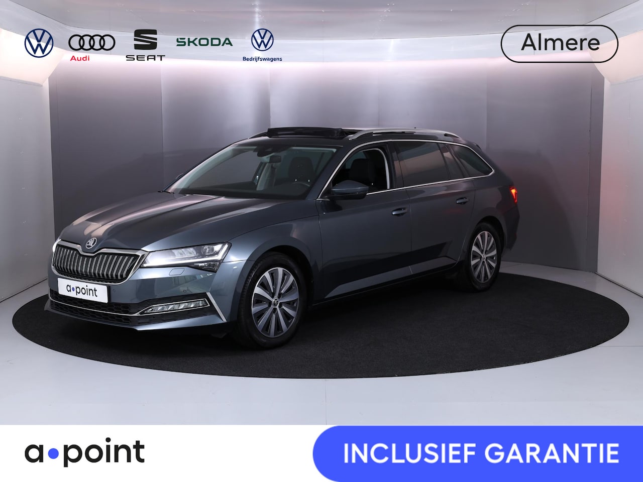 Skoda Superb Combi - 1.4 TSI iV Business Edition Plus 218 pk Automaat (DSG) | Navigatie | Panoramadak | Parkeer - AutoWereld.nl