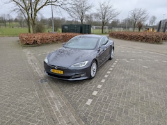 Tesla Model S - 75D Base