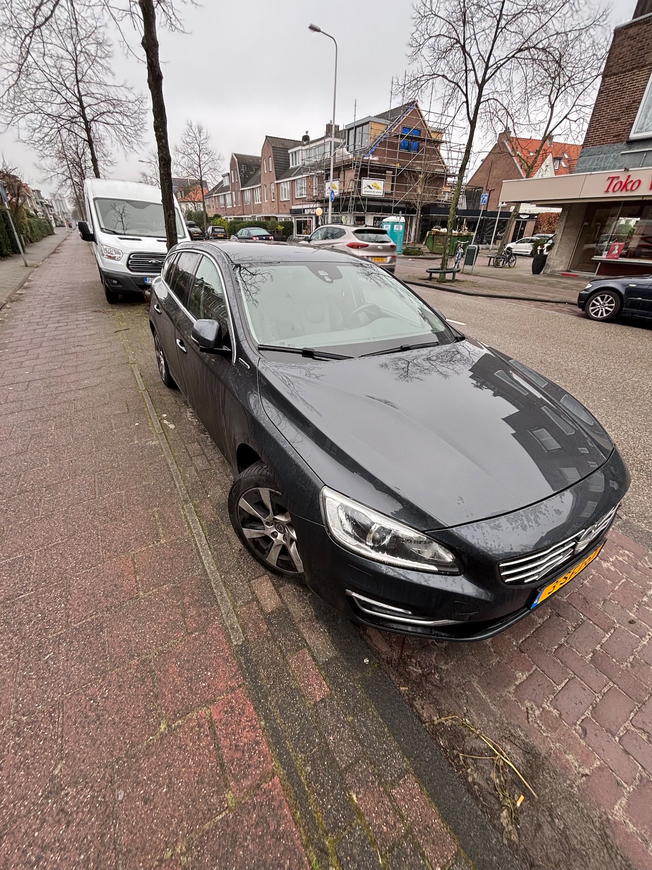 Volvo V60 - 2.4 D6 AWD Plug-In Hybrid Summum Motor Defect - AutoWereld.nl