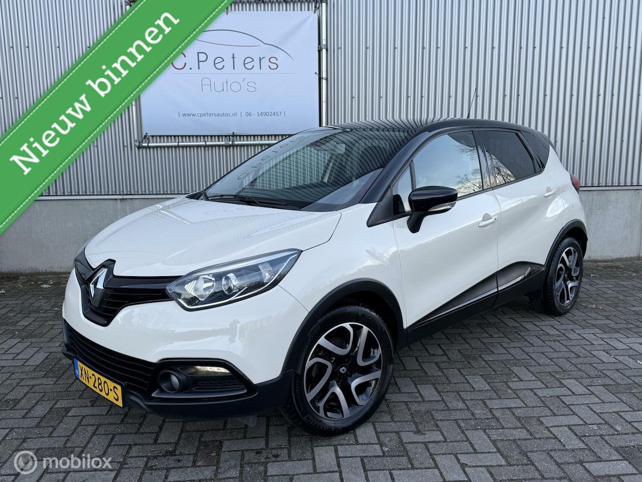 Renault Captur - 1.2 TCe 120pk Dynamique Automaat 2015 / Camera / Trekhaak / Navigatie R-Link / Stoelverwar - AutoWereld.nl