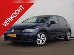 Volkswagen Golf - 1.0 TSI Life 110PK Virtual Keyless Navigatie Camera Carplay Android Sfeerverlichting Stuur