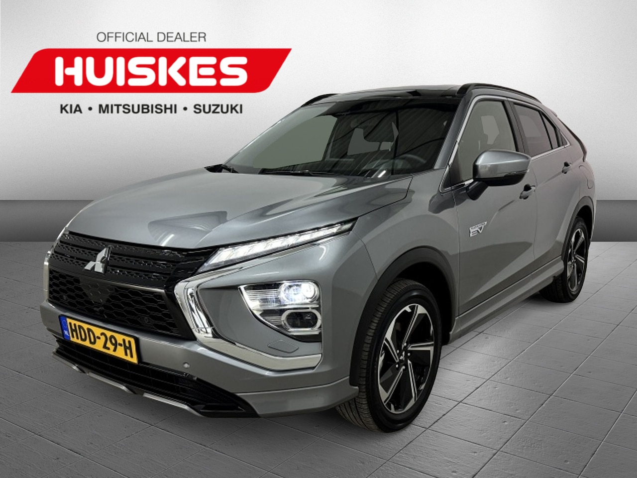 Mitsubishi Eclipse Cross - 2.4 PHEV Instyle | Schuif-/Kanteldak | Leder | Stoelverwarming - AutoWereld.nl