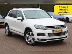 Volkswagen Touareg - 3.6 FSI Highline / Trekhaak / Camera / Leder / 18'' / Navigatie / DAB / Stoelverwarming /