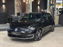 Volkswagen Golf - 1.4 TSI GTE|PANO|LEDER|FULL OPTION