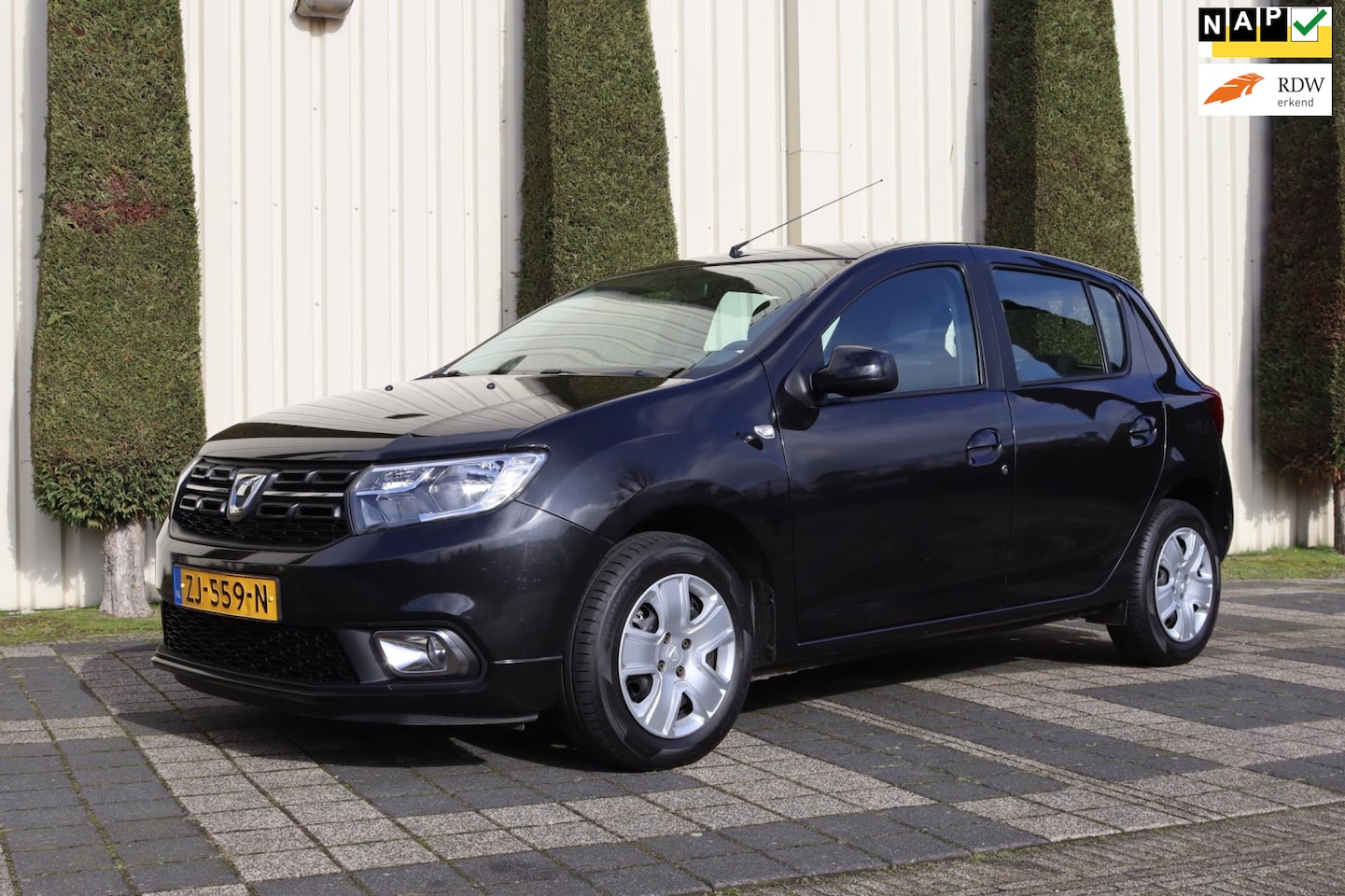 Dacia Sandero - 0.9 TCe Bi-Fuel Laureate LPG , AIRCO APK 07-06-2025 - AutoWereld.nl