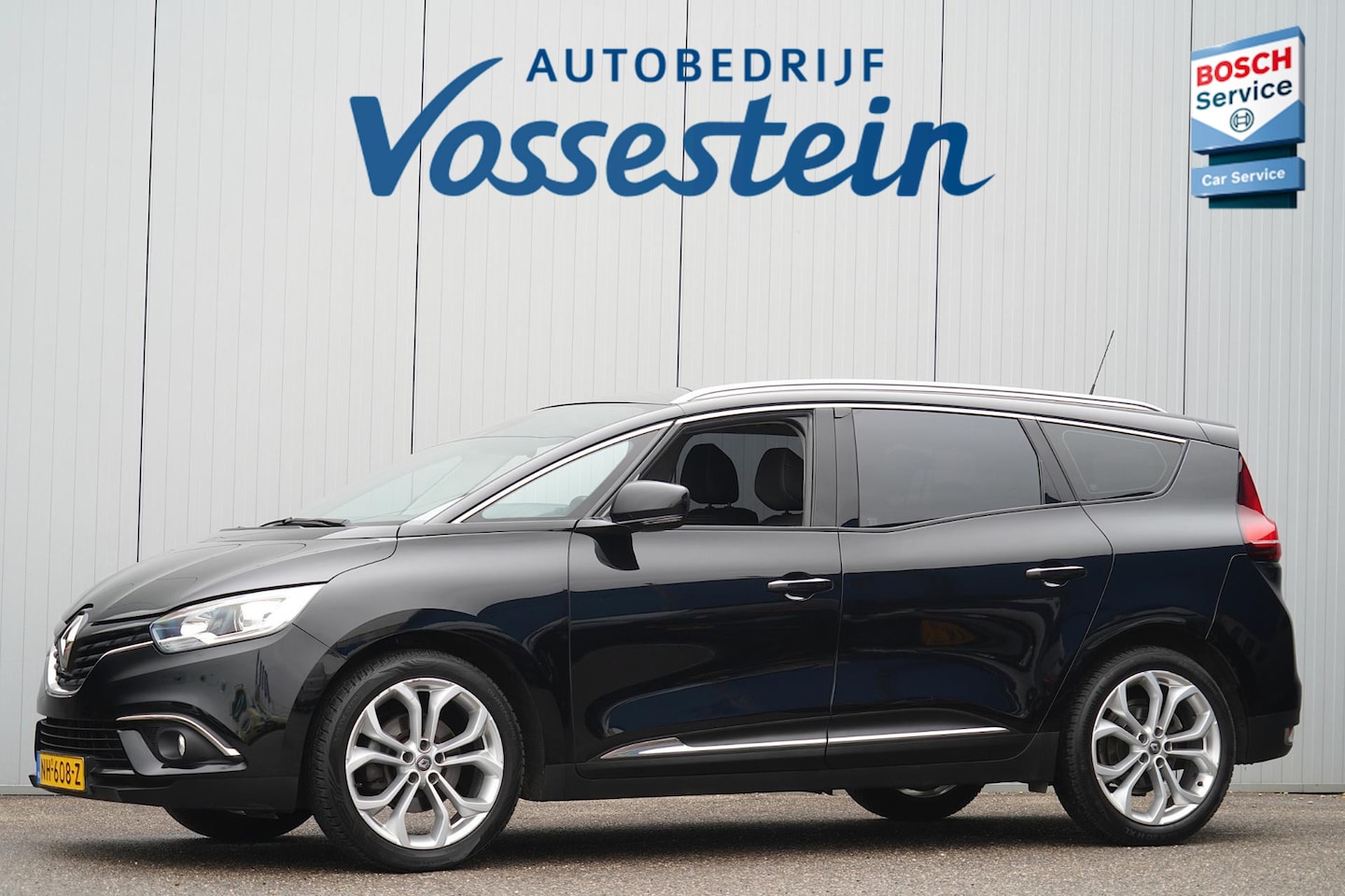 Renault Grand Scénic - 1.2 TCe Zen 7p. / 139dkm NAP / Navigatie / Cruise / Trekhaak / NL-Auto / 20 Inch LMV - AutoWereld.nl