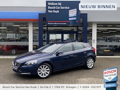 Volvo V40 - 1.6 D2 Summum / NL-Auto / 114 PK / Dealer-Onderhouden / Vol-Leder / Stoelverwarming / Elek