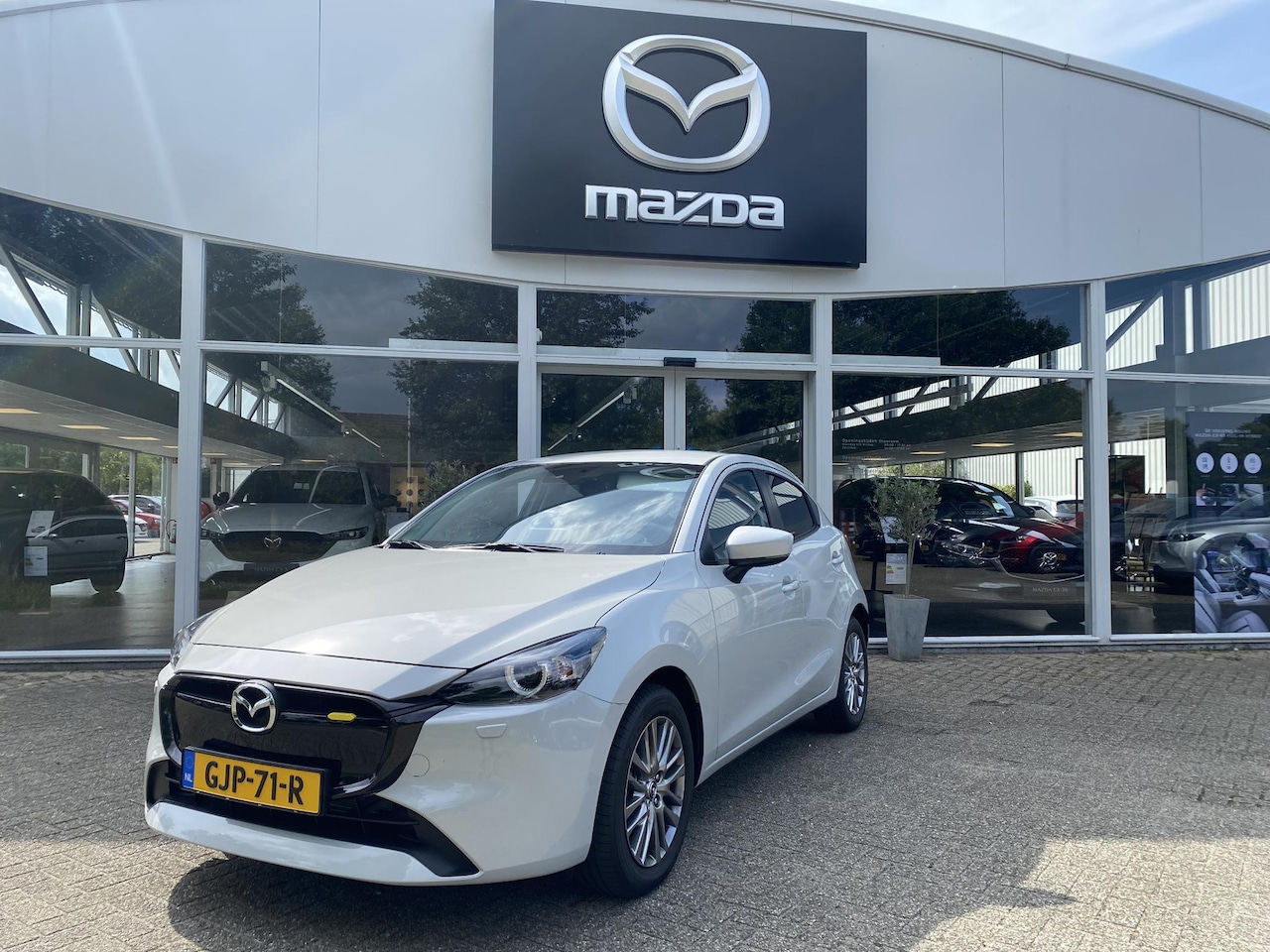 Mazda 2 - 1.5 e-SkyActiv-G 90 Exclusive-Line 1.5 e-SkyActiv-G 90 Exclusive-Line - AutoWereld.nl