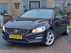 Volvo V60 - 2.4 D6 AWD Plug-In Hybrid | 7 persoons | Leder | Trekhaak