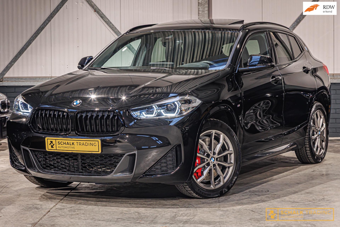 BMW X2 - XDrive20i High Executive|M-sport|Trekhaak|Pano|Cam|Le - AutoWereld.nl