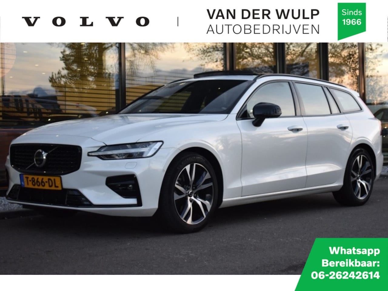 Volvo V60 - B4 197pk Plus Dark | Schuifdak | Trekhaak | Harman/Kardon - AutoWereld.nl