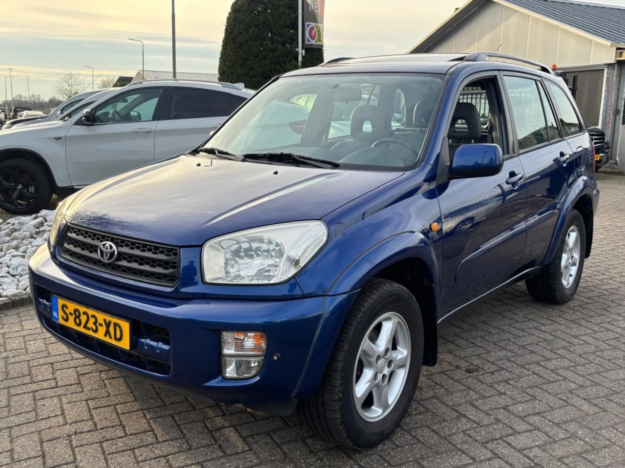 Toyota RAV4 - 2.0 16V 5-Deurs Automaat Schuifdak 4X4 Youngtimer - AutoWereld.nl