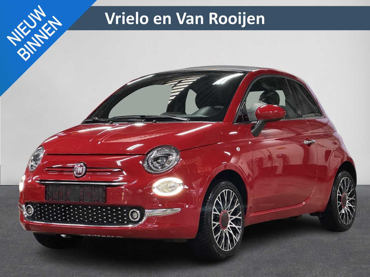 Fiat 500 C - 1.0 Hybrid RED | Cruise | Cabrio | Parkeersensoren achter | ACC | Red edition | LM velgen - AutoWereld.nl