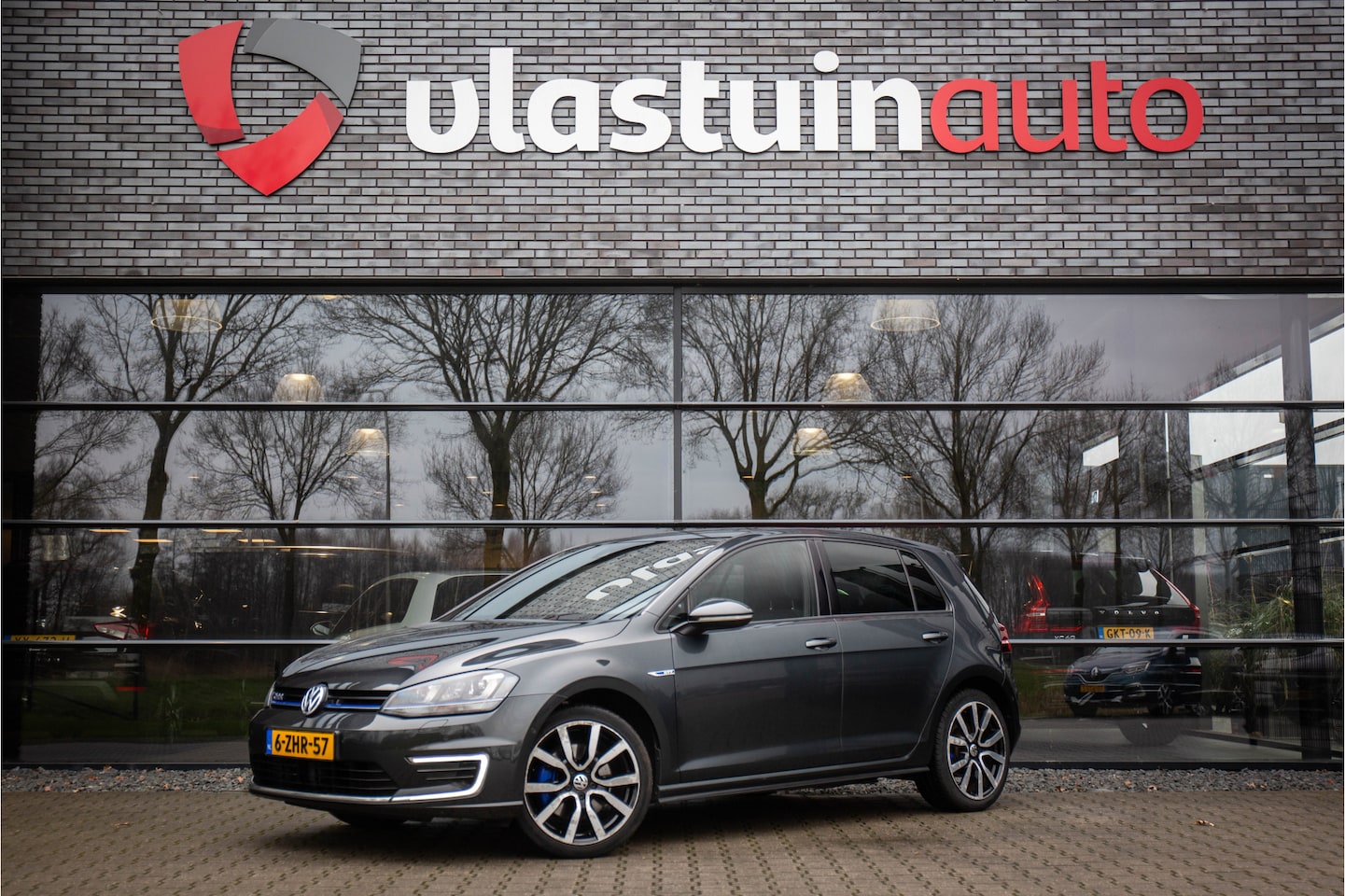 Volkswagen Golf - 1.4 TSI GTE 1.4 TSI GTE , Trekhaak, Standkachel, Camera - AutoWereld.nl