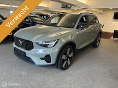 Volvo XC40 - 1.5 T4 Plug-in hybrid Plus Dark