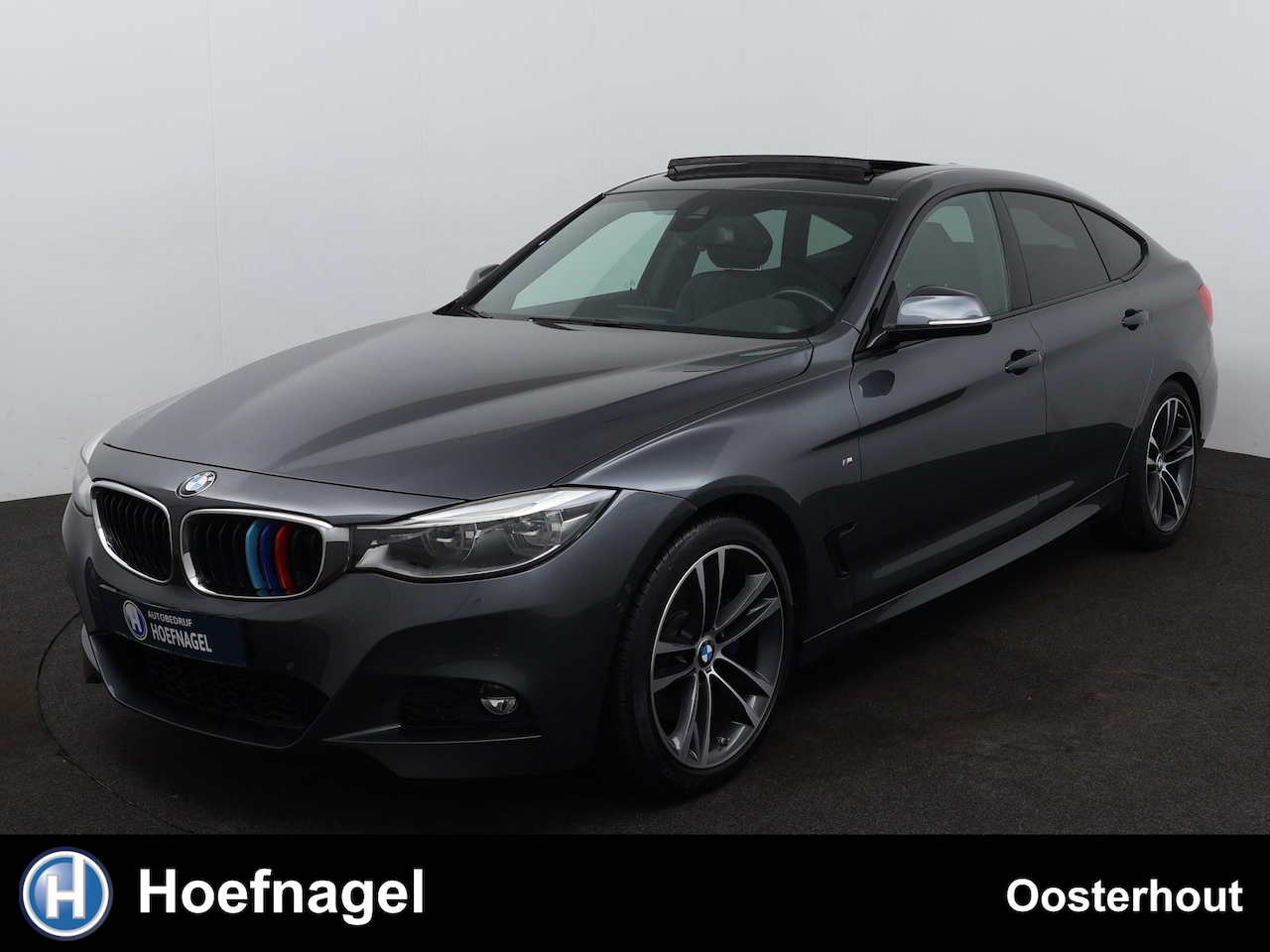 BMW 3-serie Gran Turismo - 320i xDrive GT M Sport | Head Up | Leder Interieur | Panoramadak | Elektrische stoelen (ge - AutoWereld.nl